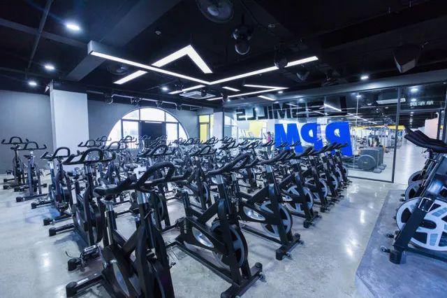 星店 | 一天卖出120张健身卡?这家俱乐部有毒吧 星店 | 一天卖出120张健身卡?这家俱乐部有毒吧
