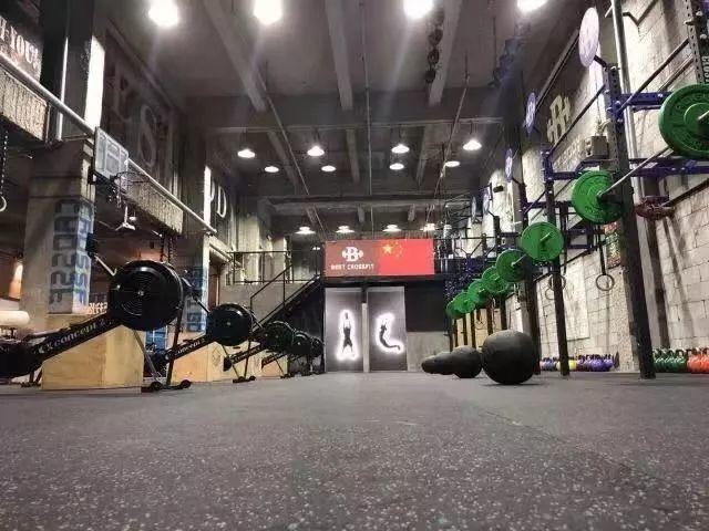 星店 | 仅仅3年时间,是什么让这家店成为上海最具规模CrossFit? 星店 | 仅仅3年时间,是什么让这家店成为上海最具规模CrossFit?