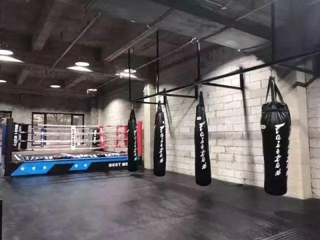 星店 | 仅仅3年时间,是什么让这家店成为上海最具规模CrossFit? 星店 | 仅仅3年时间,是什么让这家店成为上海最具规模CrossFit?