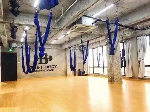 星店 | 仅仅3年时间,是什么让这家店成为上海最具规模CrossFit? 星店 | 仅仅3年时间,是什么让这家店成为上海最具规模CrossFit?