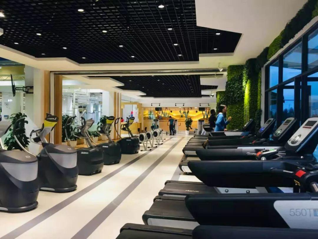 星店 | 根据选址设计门店不同风格,艾瑞斯特用“圈层”来塑造品牌文化 星店 | 根据选址设计门店不同风格,艾瑞斯特用“圈层”来塑造品牌文化