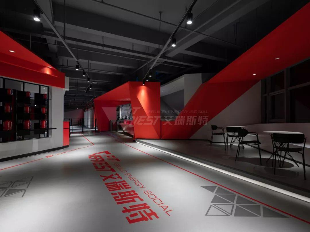 星店 | 根据选址设计门店不同风格,艾瑞斯特用“圈层”来塑造品牌文化 星店 | 根据选址设计门店不同风格,艾瑞斯特用“圈层”来塑造品牌文化