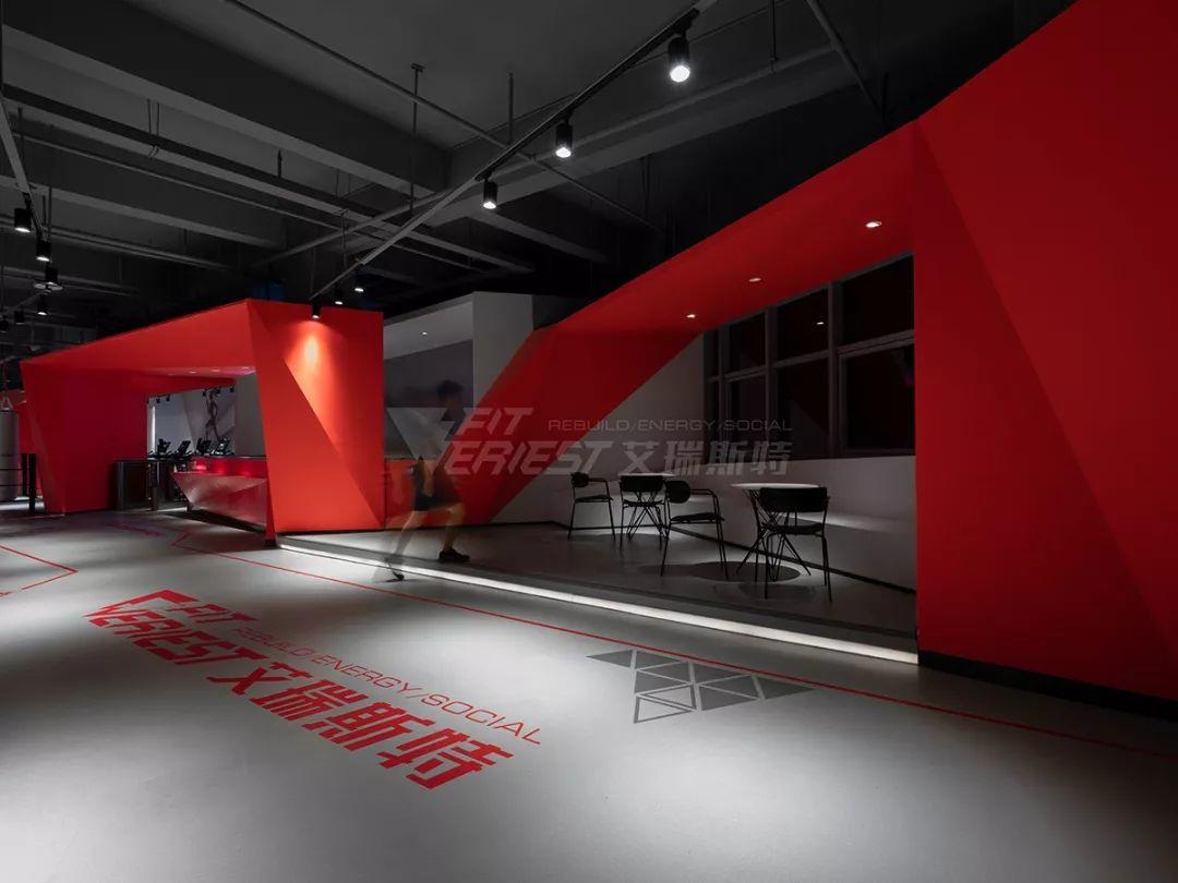 星店 | 根据选址设计门店不同风格,艾瑞斯特用“圈层”来塑造品牌文化 星店 | 根据选址设计门店不同风格,艾瑞斯特用“圈层”来塑造品牌文化