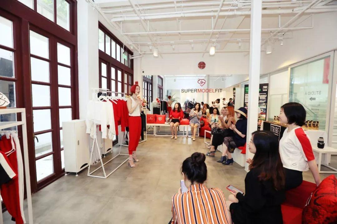人物 | 登上VOGUE进入国际时尚圈,如今她跨界健身只为女性服务 人物 | 登上VOGUE进入国际时尚圈,如今她跨界健身只为女性服务