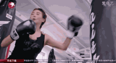 致敬卫冕拳王张伟丽! | 解读2019中国健身行业数据报告 致敬卫冕拳王张伟丽! | 解读2019中国健身行业数据报告