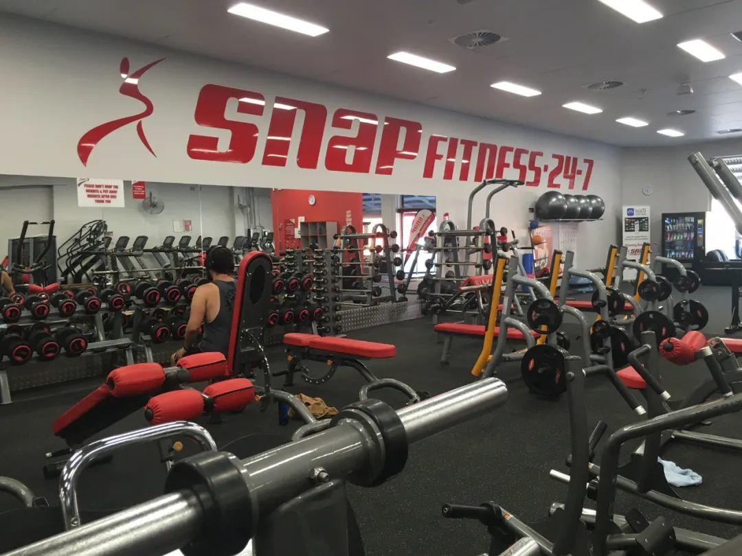 钟南山说健康需要投资,乐刻7地门店恢复营业,一兆韦德85家店复工将开放团课和泳池 钟南山说健康需要投资,乐刻7地门店恢复营业,一兆韦德85家店复工将开放团课和泳池
